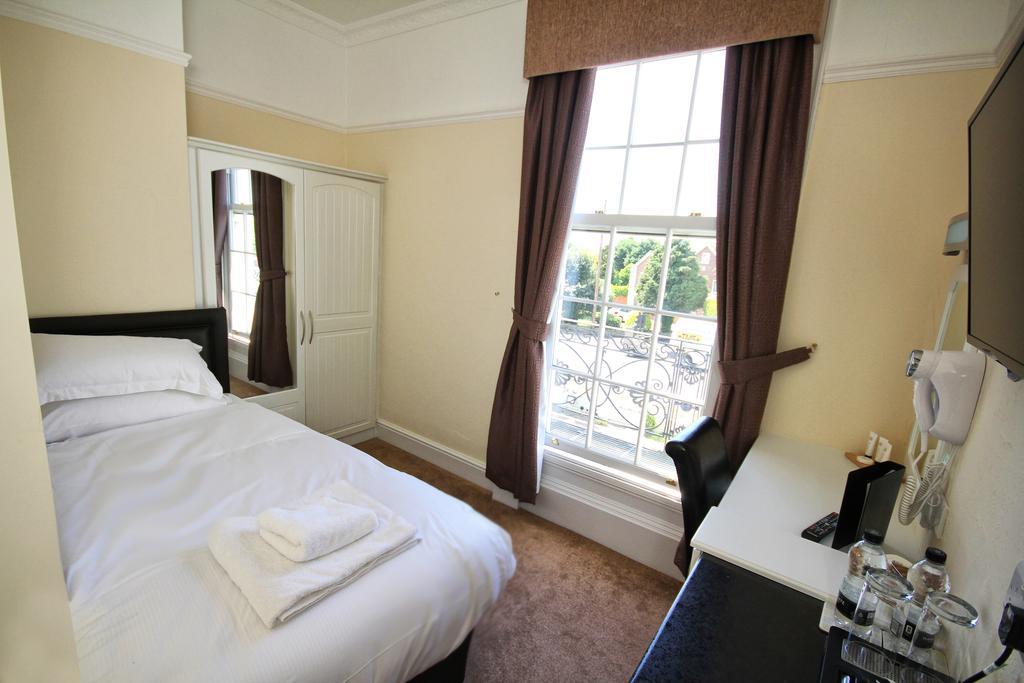 The Lawns Guest House Retford Zewnętrze zdjęcie